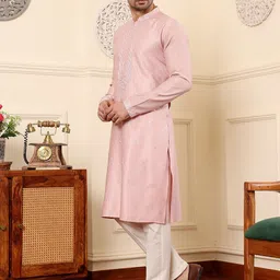 MULTI SHADES Ethnic Motifs EmbroideredDtraight Thread Work Kurta with Pyjama-picture-41