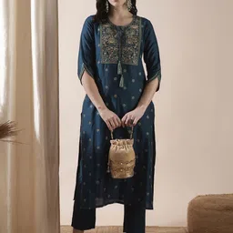 Globus Teal Green Floral Embroidered Thread Work Straight Kurta With Trousers-56