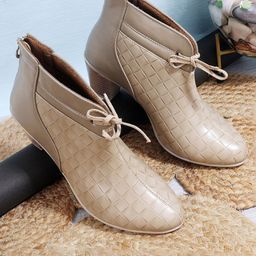 Padchin Women Textured Block Heeled Boots-2