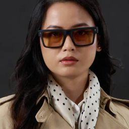 Shisen Fox Grey Gradient Square Unisex Sunglasses image 3