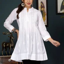 PARAMOUNT CHIKAN White Cotton Hand Embroidered Chikankari A Line Kurti-picture-13