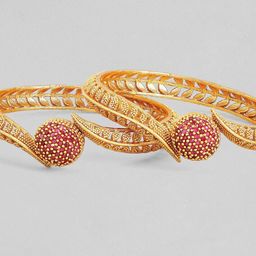 Rubans Set Of 2 Gold-Plated Red Emrald Studded Bangles image 5