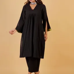 INAAYA JAIPUR V Neck Tunic With Trousers Co-Ords-image-51