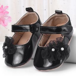 Cute Walk by Babyhug Booties with Velcro Closure & Floral Applique - Black-picture-46