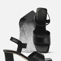 Alishtezia Block Sandals-picture-19