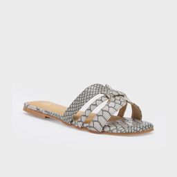 Sole To Soul Women Printed One Toe Flats-12