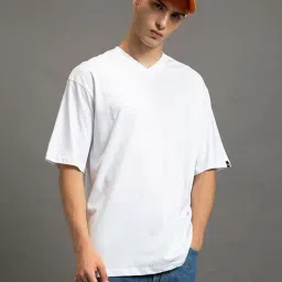 Bewakoof White Cotton Loose Fit T-Shirt-picture-34