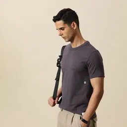 Mr Bowerbird Round Neck Tailored Fit T-shirt With a Notebook-image-4