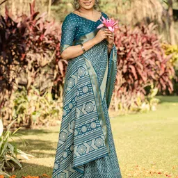 Anouk Rustic Zari Block Print Saree image 5