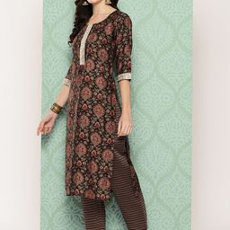 Libas Floral Printed Sequinned Kurta with Trousers & Dupatta image 4