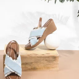 TRYME Party Wedge Sandals-20