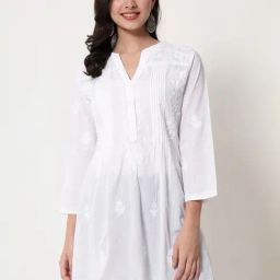 PARAMOUNT CHIKAN White Cotton Hand Embroidered Chikankari A Line Kurti-47