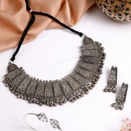 Teejh Pitara Collection Kashin Oxidized Jewellery Set-picture-3