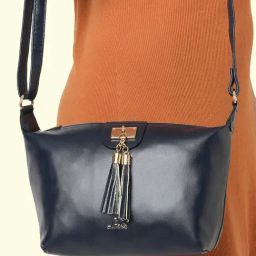 Lavie Marma Solid Medium Sling Handbag-picture-21