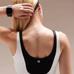 CAVA Colourblocked Full Coverage High Support Curve It Right Sports Bra image 4