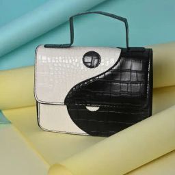 HauteSauce Multicolor Textured Medium Handheld Handbag-22
