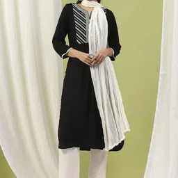 Nayam By Lakshita Floral Yoke Design Straight Kurta with Trousers & Dupatta-image-63