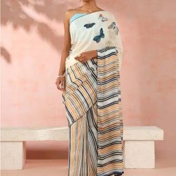 Taneira Off-White Printed Saree With Unstitched Blouse-picture-10