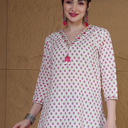 Uparna Women Floral Printed Short Kurta-image-16