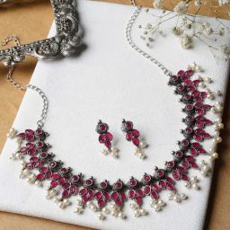 Teejh Nishan Silver Oxidised Red Stone and Pearl Necklace Set-picture-20