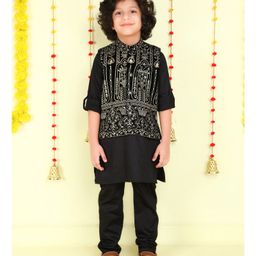 Ministitch Cotton Silk Woven Full Sleeves Solid Kurta & Pant With Floral Embroidered Jacket Set - Black-image-36