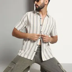 CHIMPAAANZEE White Regular fit Stripes Casual Shirt-picture-28