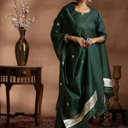 Libas Straight Kurta with Trousers & Dupatta-39