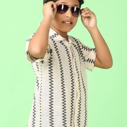 V-Mart Boys Spread Collar Chevron Printed Cotton Casual Shirt-image-87
