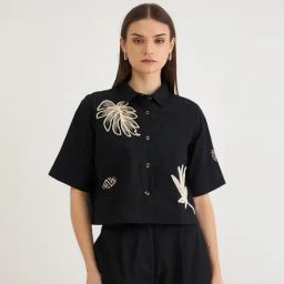 Elle Black Pure Cotton Embroidery Short Sleeves Shirt-image-18