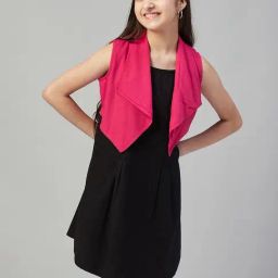 StyloBug Girls Black Solid Dress with Shrug-image-30