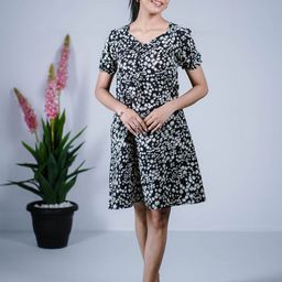Eilaa Women Floral Printed Knee Length Shift Dress-image-42
