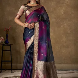KAYOMMI Tie and Dye Zari Organza Banarasi Saree-picture-12