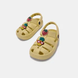 Pantaloons Junior Boys Printed Clogs-picture-18