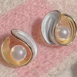 ONUYX Contemporary Studs Earrings-image-73