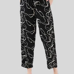 Style Shoes Women Printed Ribbed Mid Rise Trousers-image-84