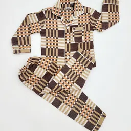 Freesia Array Unisex Checked Kids Printed Night suit-image-3