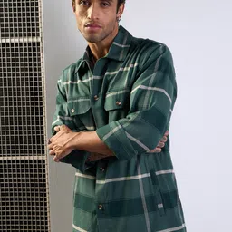 MASCLN SASSAFRAS Men Spread Collar Checked Cotton Oversized Casual Shirt-image-53