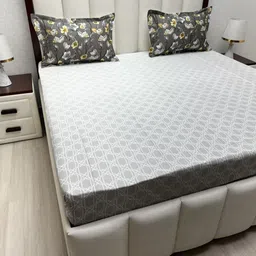 Pure Decor Royal Passion White Printed Cotton 300 TC Queen Bedsheet Set 2.28 m x 2.54 m-image-90