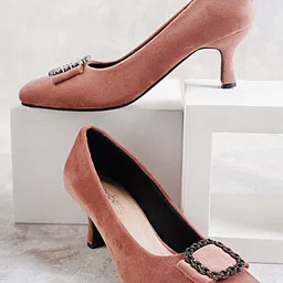 DressBerry Embellished Velvet Stiletto Pumps-44
