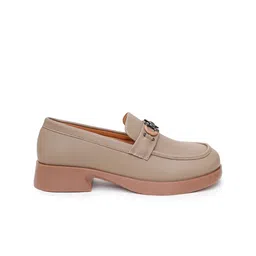 Sherrif Shoes Embellished PU Block Pumps image 5