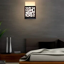Gojeeva Black & white Textured Wooden Square Shaped Wall Lamp image 3