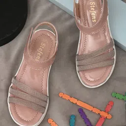 STEFENS Girls Embellished Open Toe Flatform Heel Sandals-6