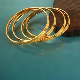Jewar Mandi Set Of 4 Gold Plated Cutwork Bangles-10