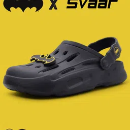 Svaar Men Batman Embellished Clogs-47