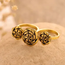 Voylla Woven Wonder Twisted Two Finger Ring-53