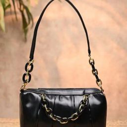 Rocia Black Quilted Handbag-picture-19