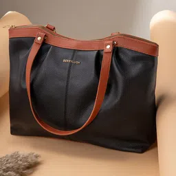 Berrylush Women Solid Structured Shoulder Bag-1