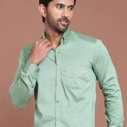 Indian Needle Green Regular fit Solid Shirt-image-43