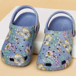 Pantaloons Junior Kids Blue Back Strap Clogs-image-101