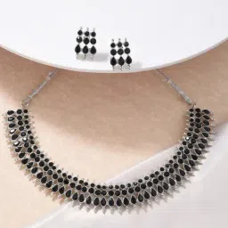 Fida Ethnic South Indian Black Jewellery Set-image-58